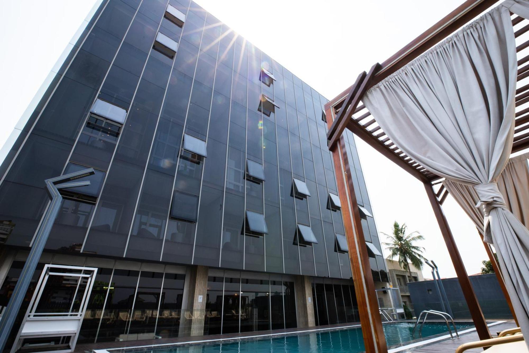 Kwarleyz Residence, Accra Exterior photo